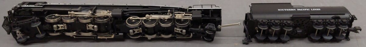 MTH 20-3125-1 O Southern Pacific AC-6 Cab-Forward Steam Engine & Tender w/PS1 EX/Box
