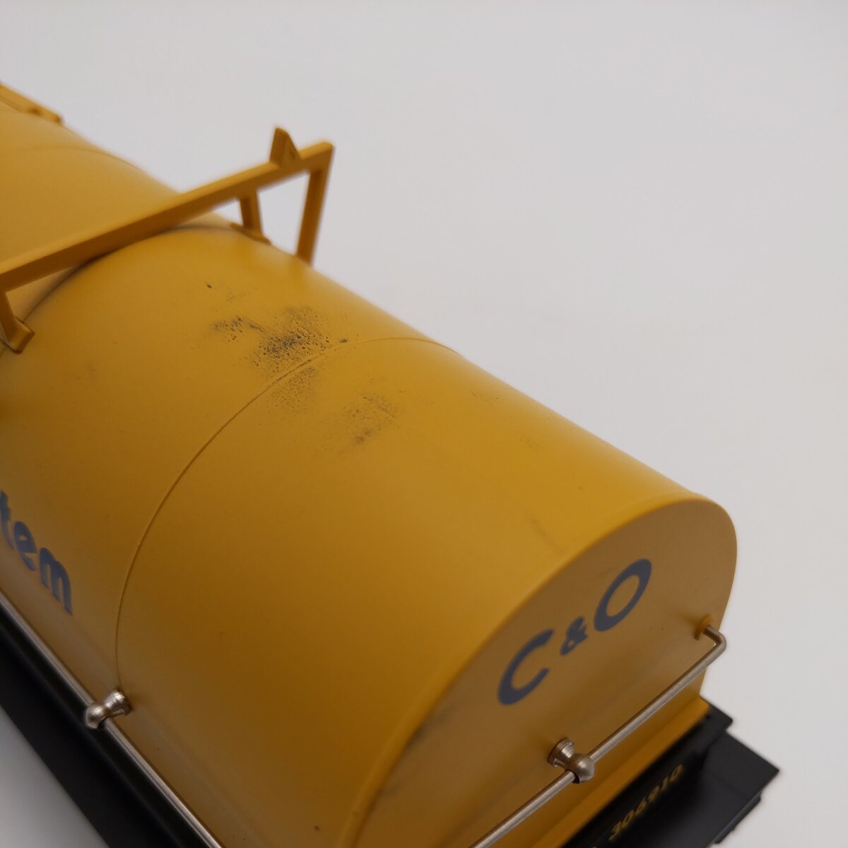 MTH 20-90012C O Gauge Chessie Coil Car #306910 EX/Box