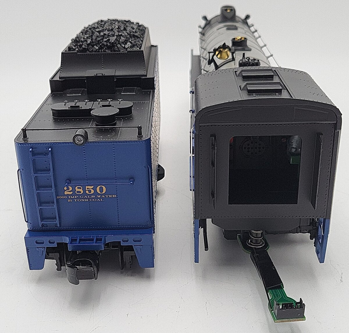 MTH 20-3315-1 CP Royal Hudson 4-6-4 Steam Loco #2850 w/PS2 (Hi-Rail Wheels) EX/Box