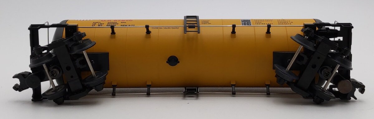 MTH 20-9205 O Gauge Union Pacific Unibody Tank Car #67890 LN/Box
