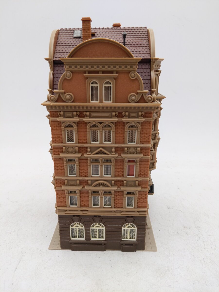 Vollmer 24707 HO European Apartment Building EX