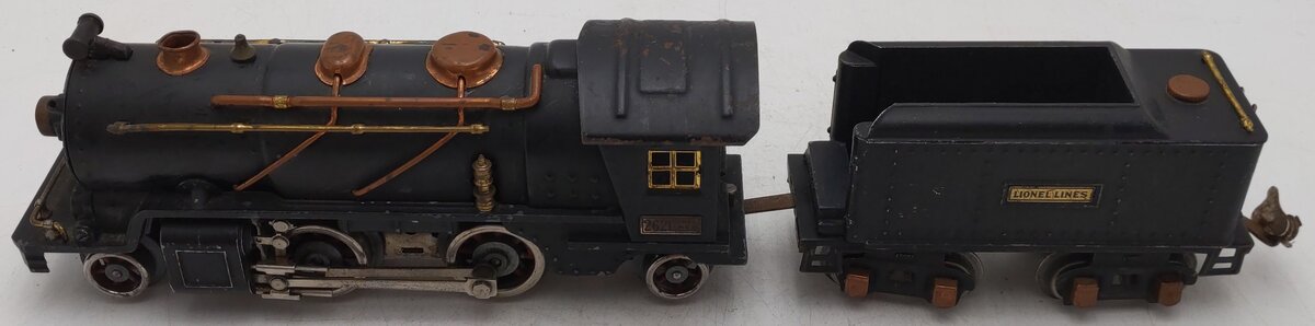 Lionel 262 Vintage O Prewar 2-4-2 Steam Locomotive & Tender