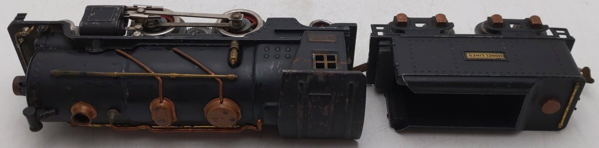 Lionel 262 Vintage O Prewar 2-4-2 Steam Locomotive & Tender
