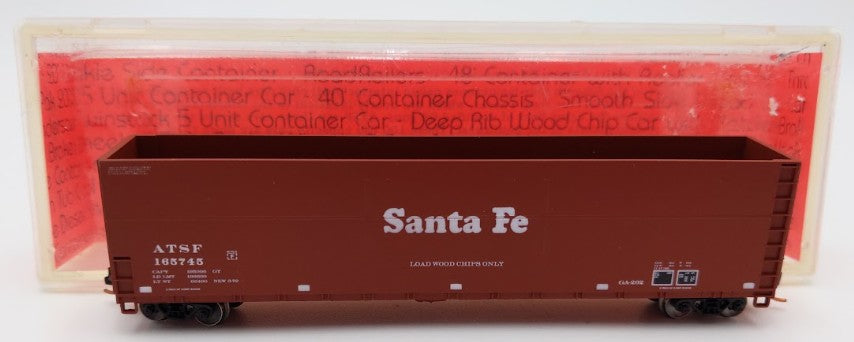 Deluxe Innovations 17010 N Scale Santa Fe Smooth Side Woodchip Car #165745 EX/Box