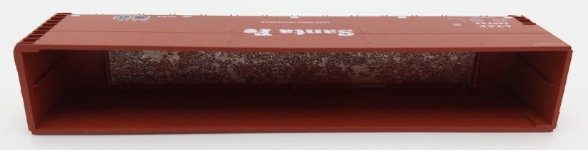 Deluxe Innovations 17010 N Scale Santa Fe Smooth Side Woodchip Car #165745 EX/Box