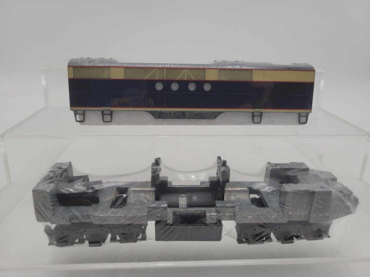 Stewart Hobbies HO Scale Nonpowered B Unit Diesel Locomotive NIB