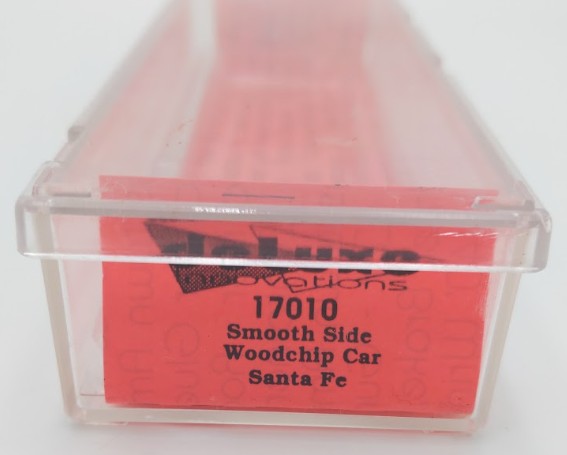 Deluxe Innovations 17010 N Scale Santa Fe Smooth Side Woodchip Car Set #165722 EX/Box
