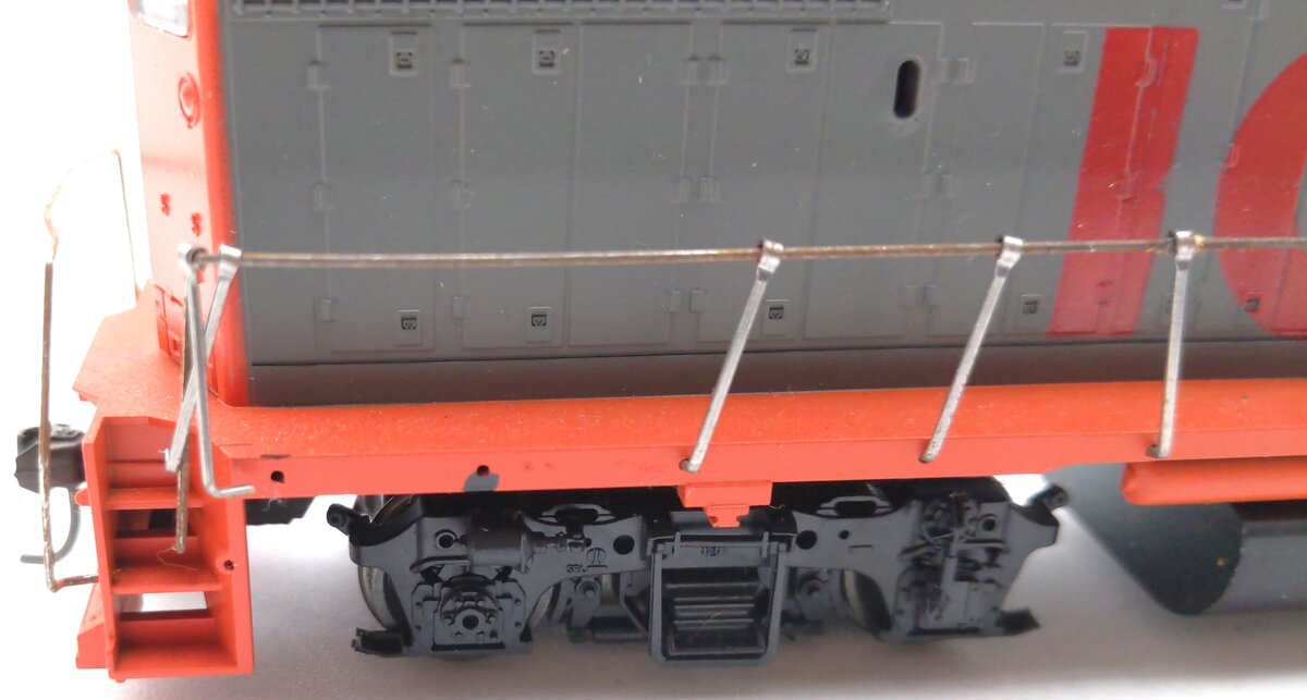 Athearn 4603 HO Illinois Central Gulf GP38-2 Powered Diesel Locomotive #9623 VG/Box