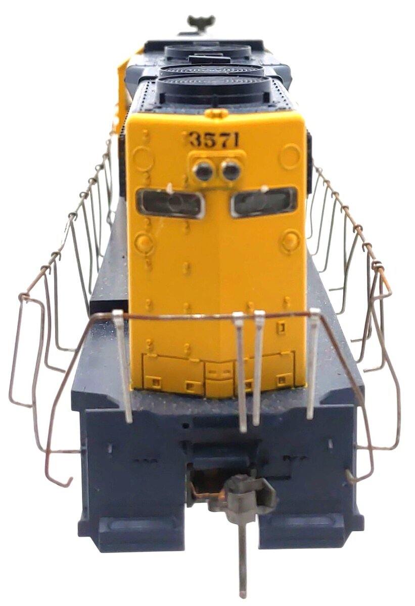 Athearn 4658 HO Santa Fe GP38-2 Powered Diesel Locomotive #3571 VG/Box
