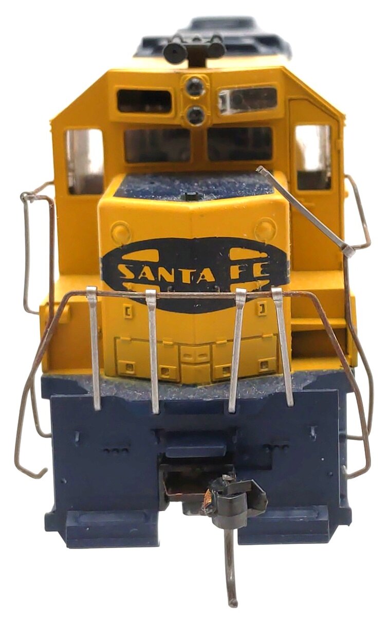 Athearn 4658 HO Santa Fe GP38-2 Powered Diesel Locomotive #3571 VG/Box