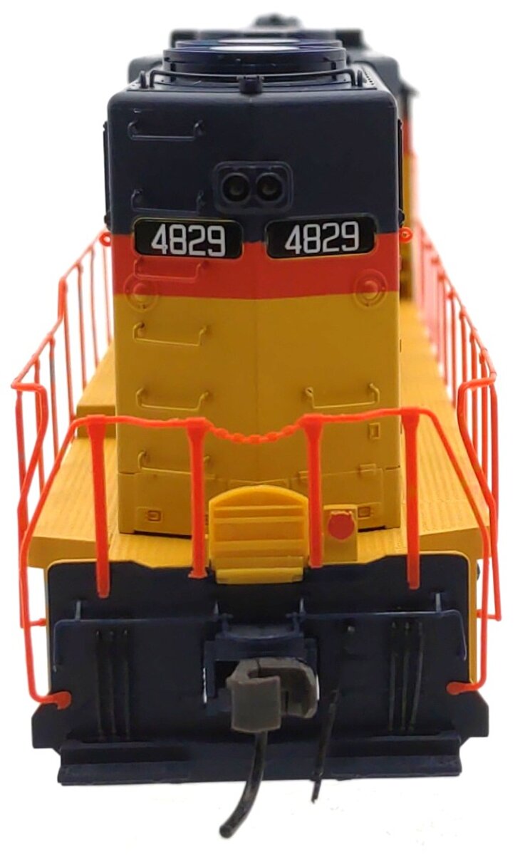 Atlas 9154 HO Chessie System (C&O) GP38 Low Nose Diesel Locomotive #4829 w/DCC EX/Box