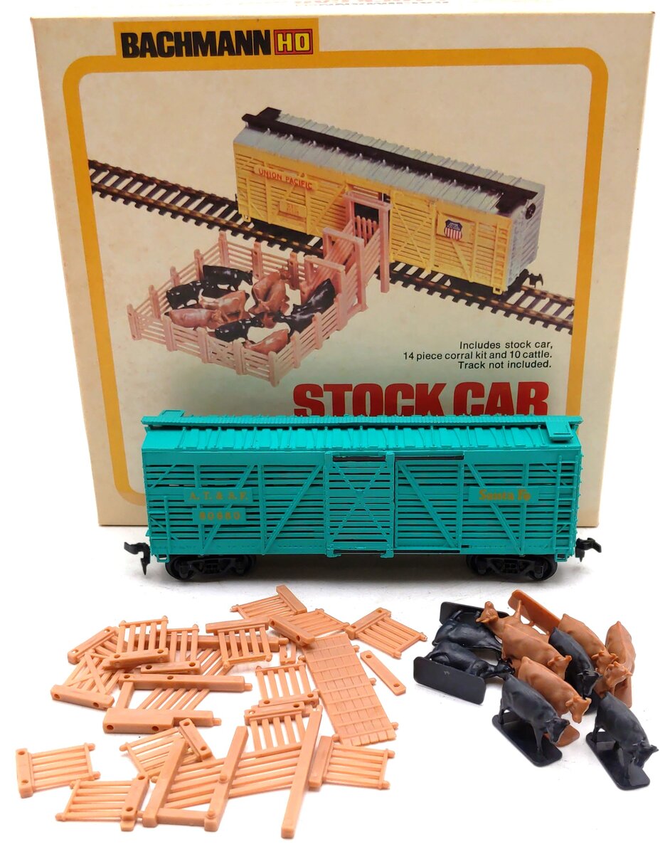 Bachmann 3013 HO Stock Car & AMP Corral Set Kit EX/Box