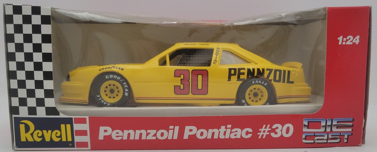 Revell 8636 1:24 Diecast Pennzoil Pontiac Stock Car #30 EX/Box