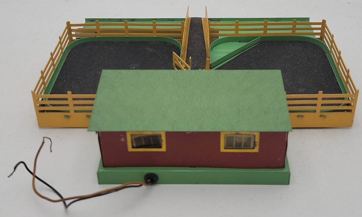 American Flyer 771 Vintage S Operating Cattle Stockyard VG