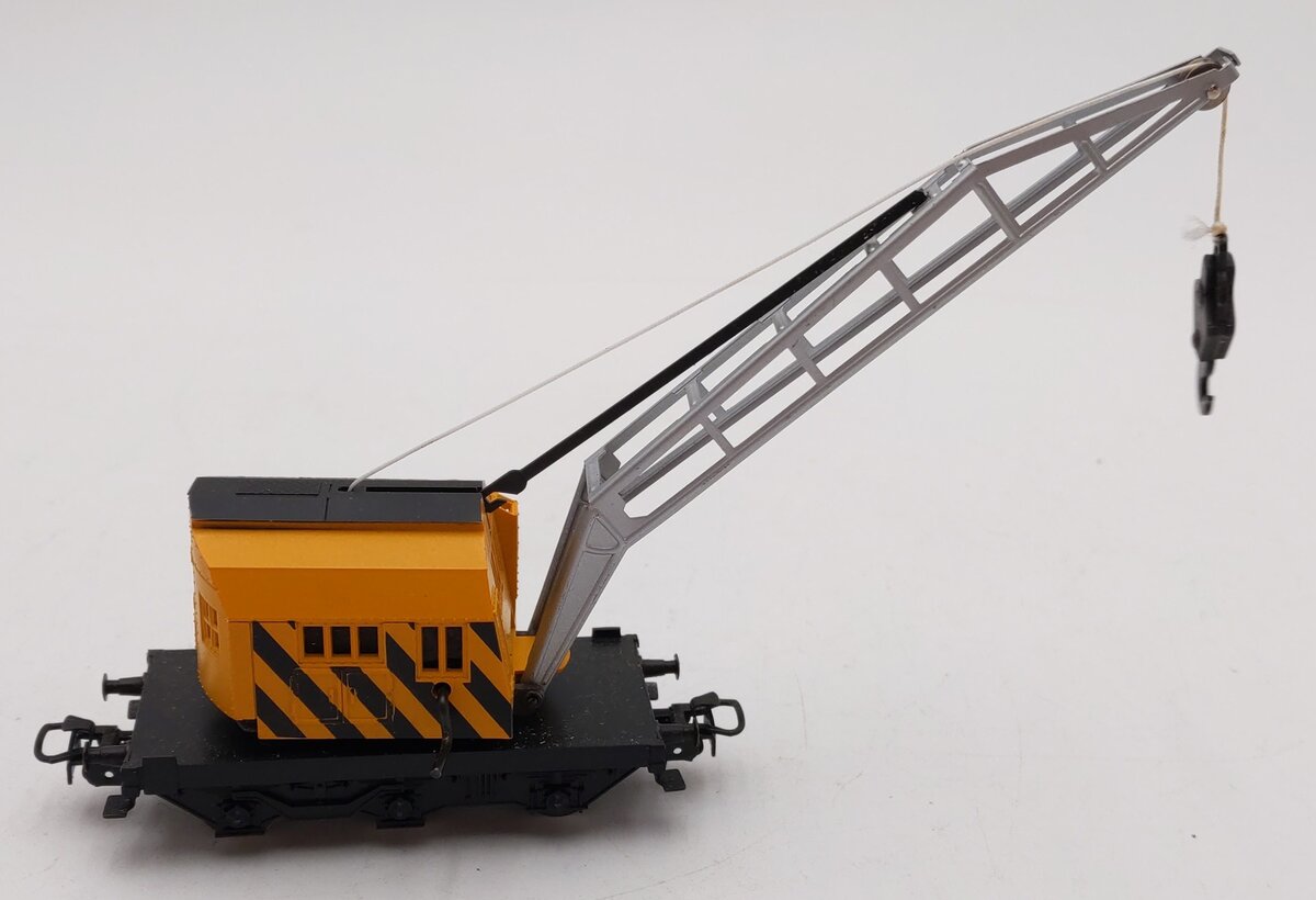 Marklin 4671 HO Scale Crane Car with Operating Crane EX/Box