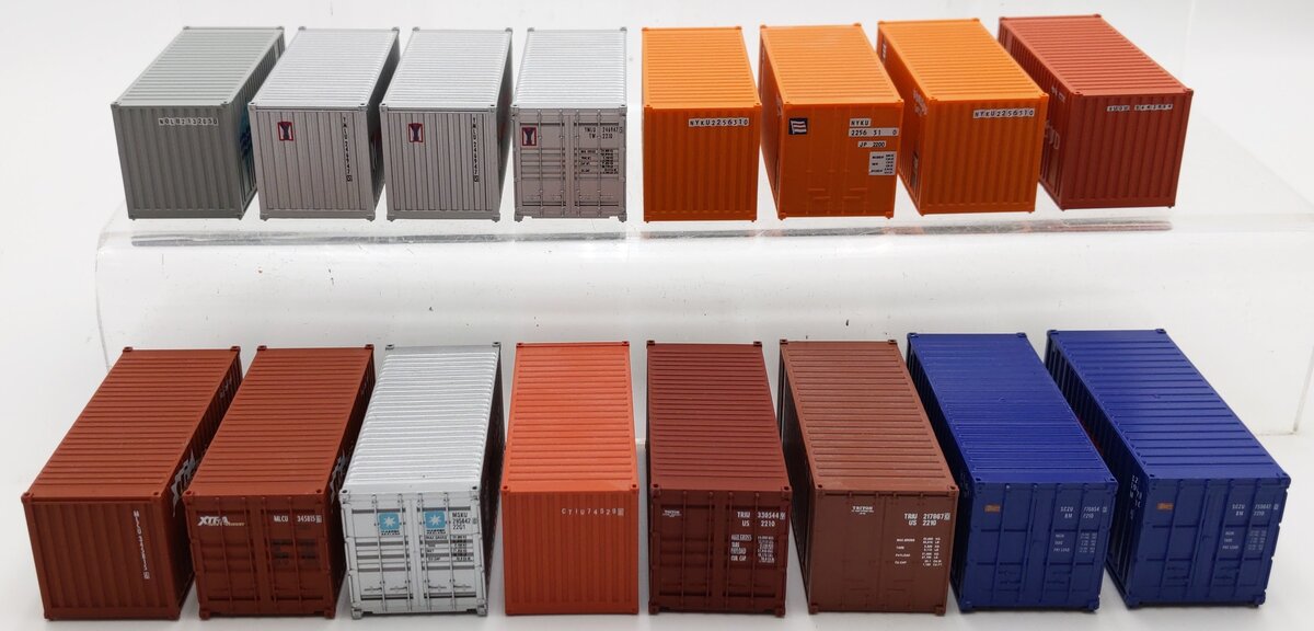 Walthers HO Scale 20' Corrugated Containers [16] EX