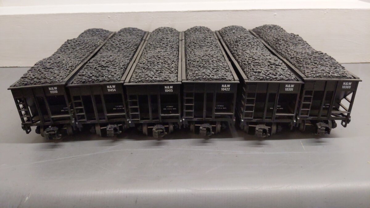 MTH 20-97061 O Norfolk & Western Premier 4-Bay Hopper Freight Cars (Set of 6) EX