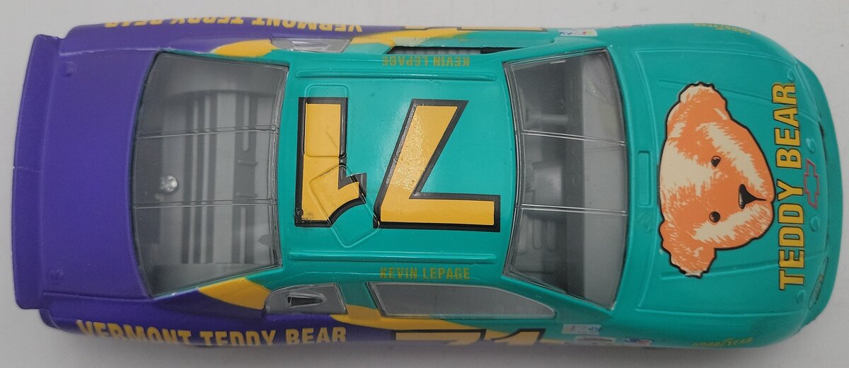 Racing Champions 1996 1:24 Diecast Vermont Teddy Bear Stock Car Replica EX/Box