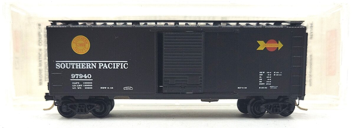 Micro-Trains 02000090 N Southern Pacific 40' Standard Single Door Boxcar #94740 LN/Box