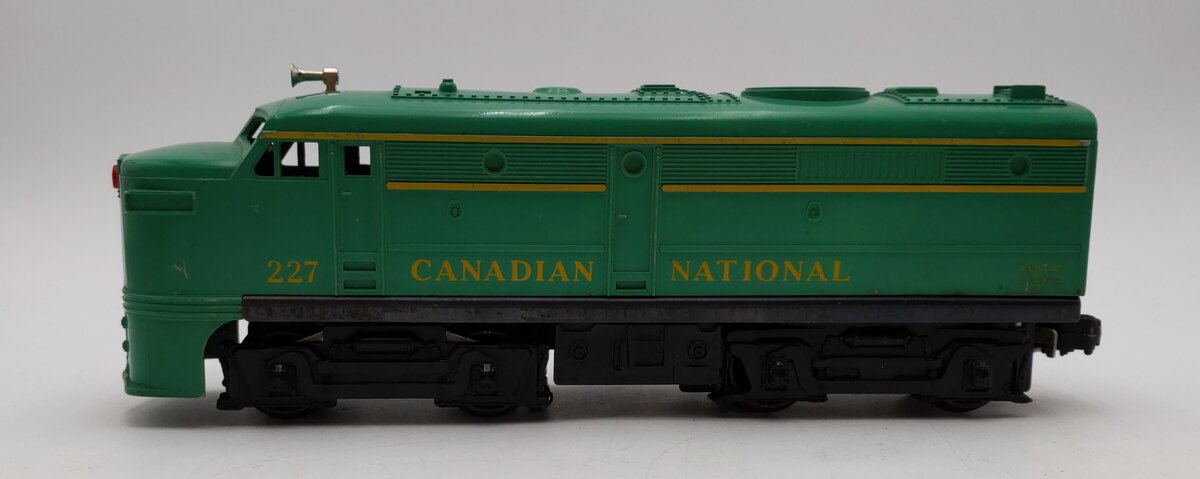 Lionel 227 Vintage O Canandian National Alco A Powered Diesel Locomotive - RARE! VG