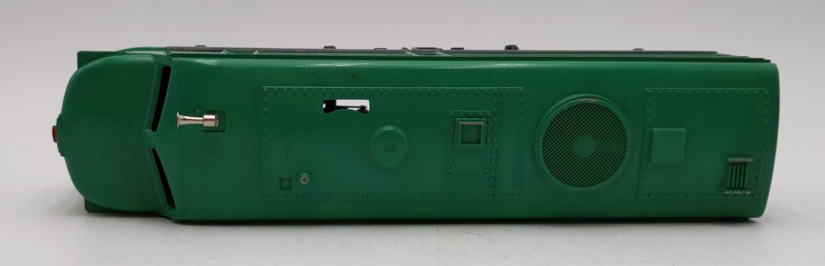 Lionel 227 Vintage O Canandian National Alco A Powered Diesel Locomotive - RARE! VG