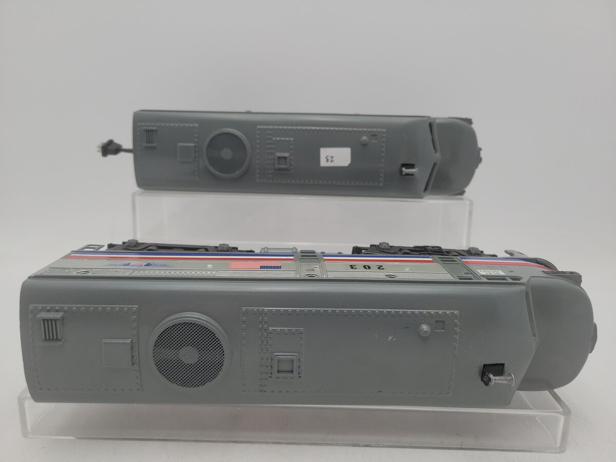 Lionel Vintage O CUSTOM AA Diesel Locomotives #203