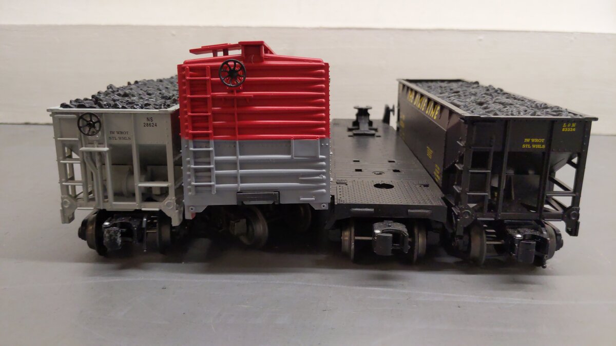 Lionel & Others O Gauge Train Cars [4] EX