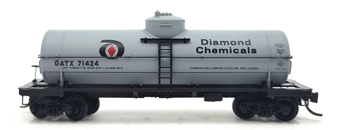 Micro-Trains 06500190 N Diamond Chemicals 39' Single Dome Tank Car #71424 LN/Box