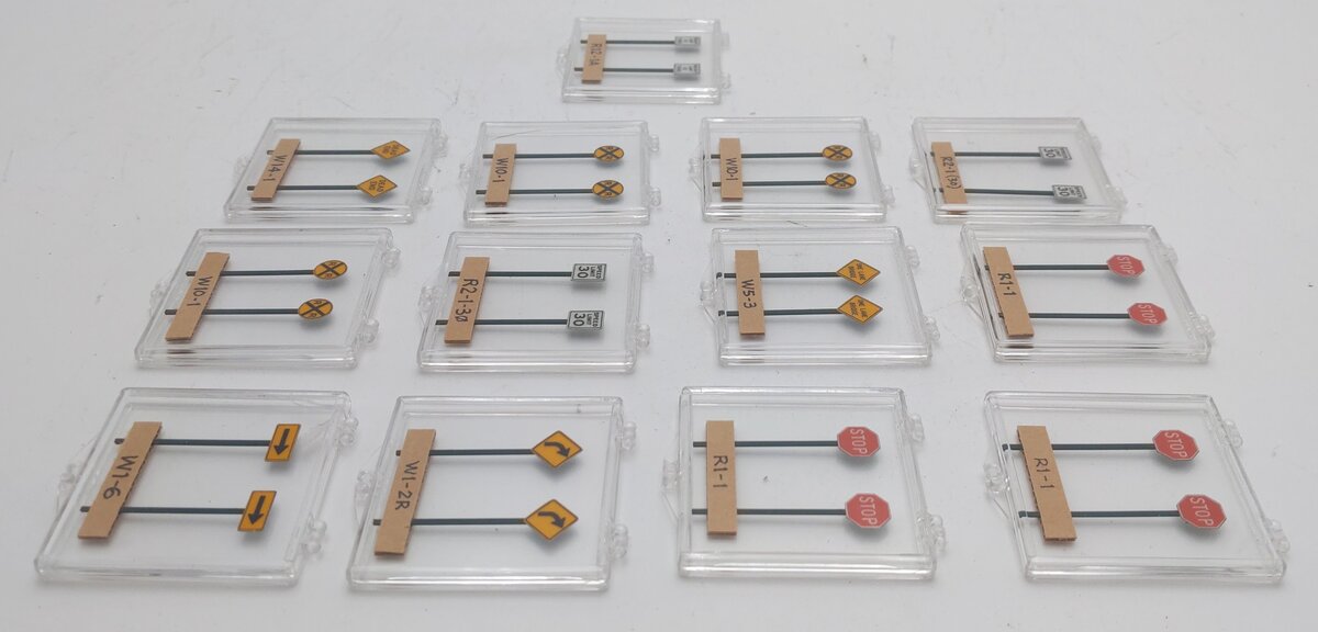 ScaleSigns HO Scale Plastic Replica Road Signs [13] EX