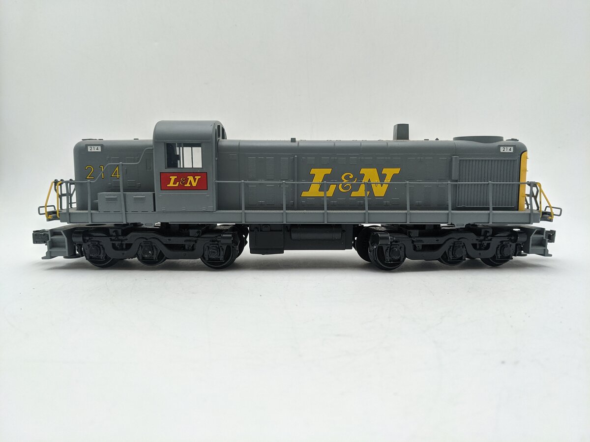 O Gauge Louisville & Nashville Diesel Locomotive #214-Dummy EX
