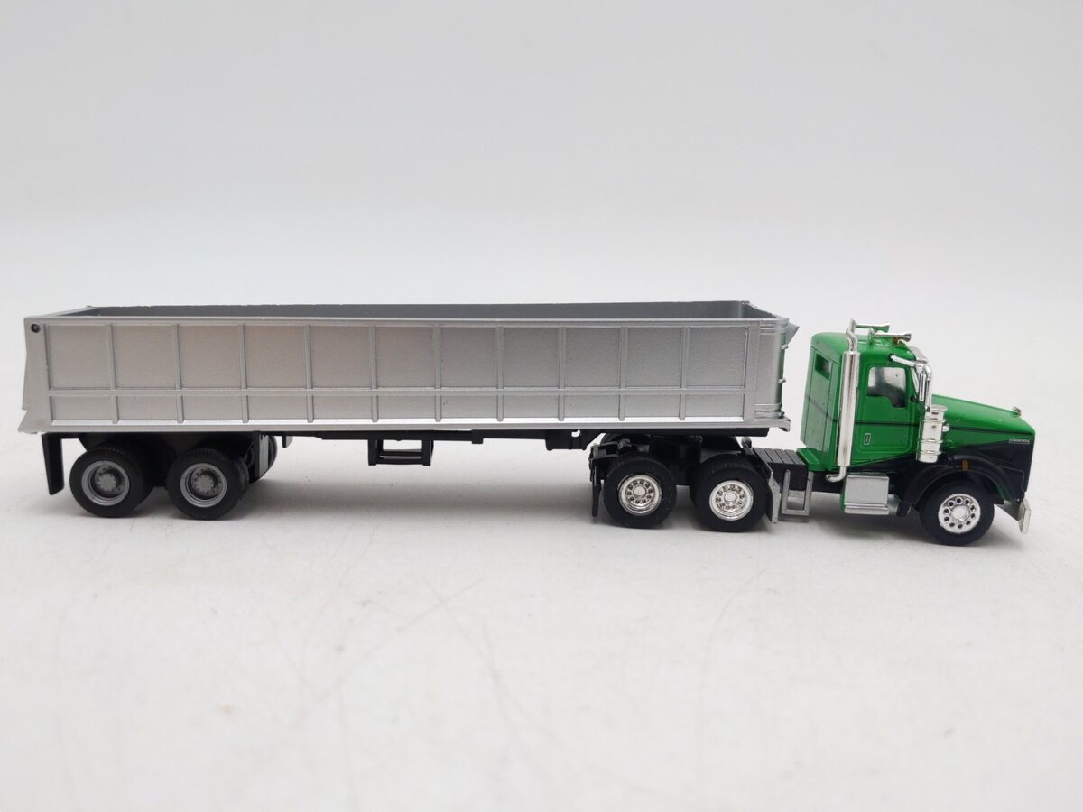 Tonka Replicas 1:87 Green Tractor with Silver End-Dump Trailer EX