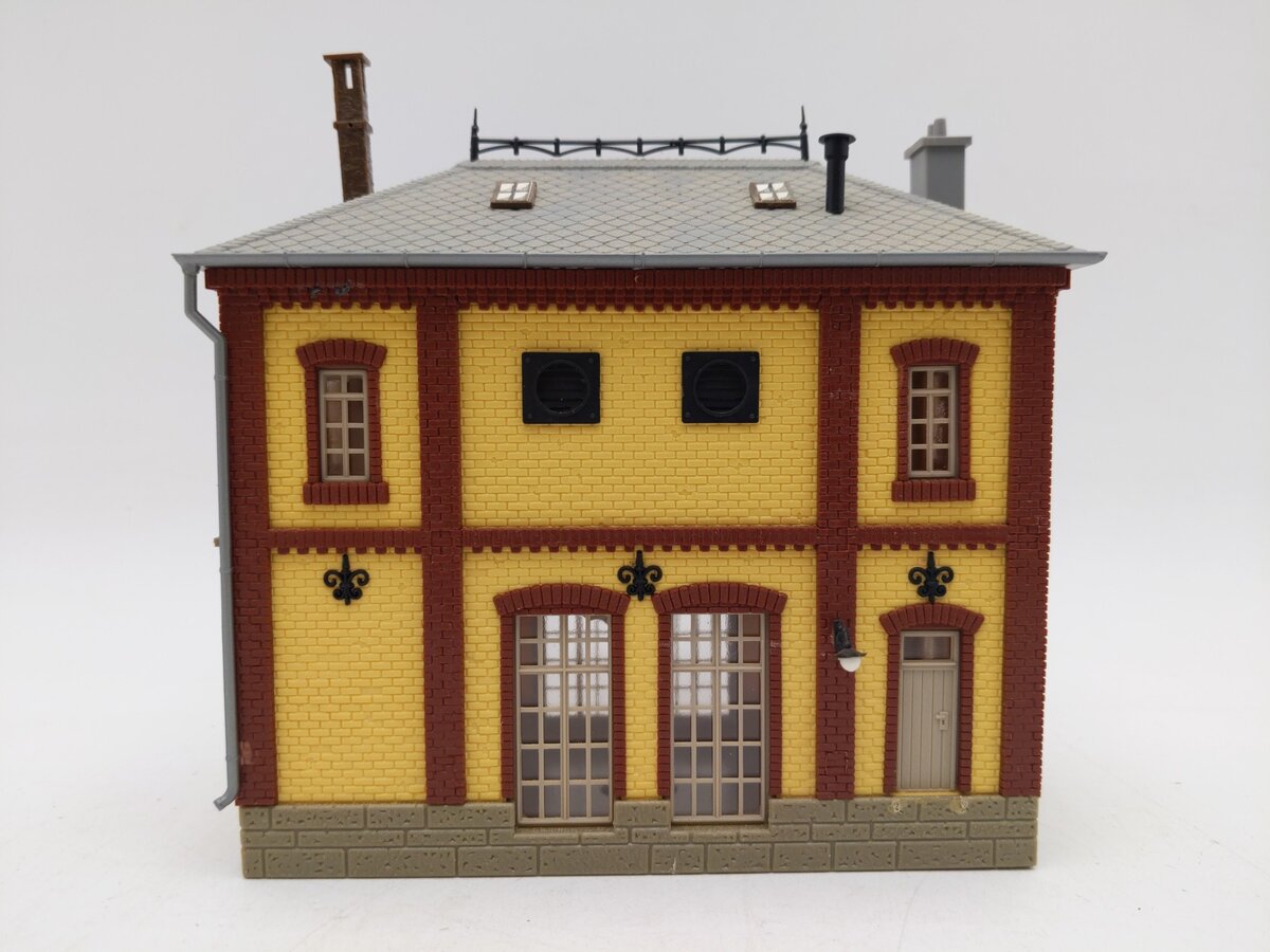 Vollmer 10807 HO Scale Railway Administration Building EX