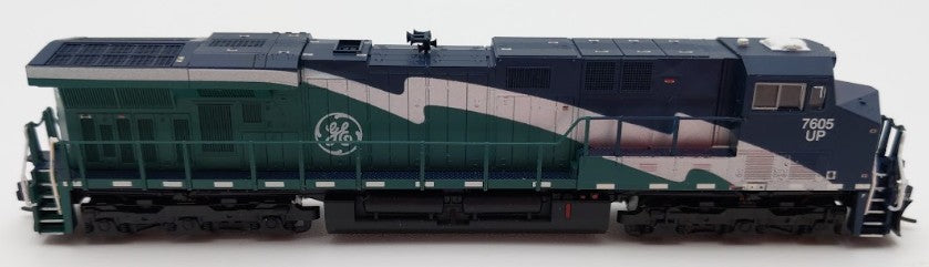 Fox Valley Models 70111 N Scale Union Pacific GE ES44AC Diesel Loco #7605 w DCC EX/Box