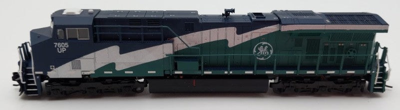 Fox Valley Models 70111 N Scale Union Pacific GE ES44AC Diesel Loco #7605 w DCC EX/Box
