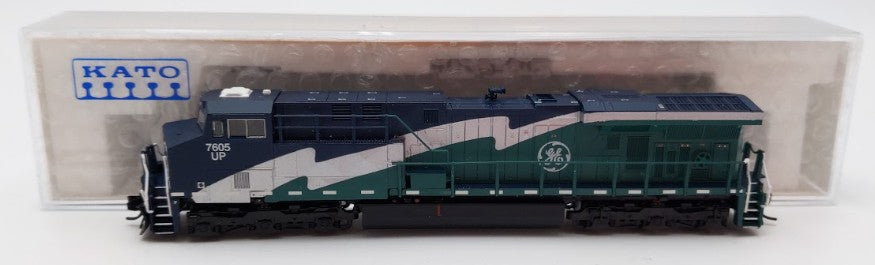 Fox Valley Models 70111 N Scale Union Pacific GE ES44AC Diesel Loco #7605 w DCC EX/Box