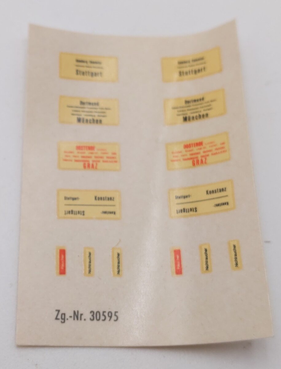Marklin 4092 HO Deutsche Bahn 2nd Class Express Passenger Car EX/Box