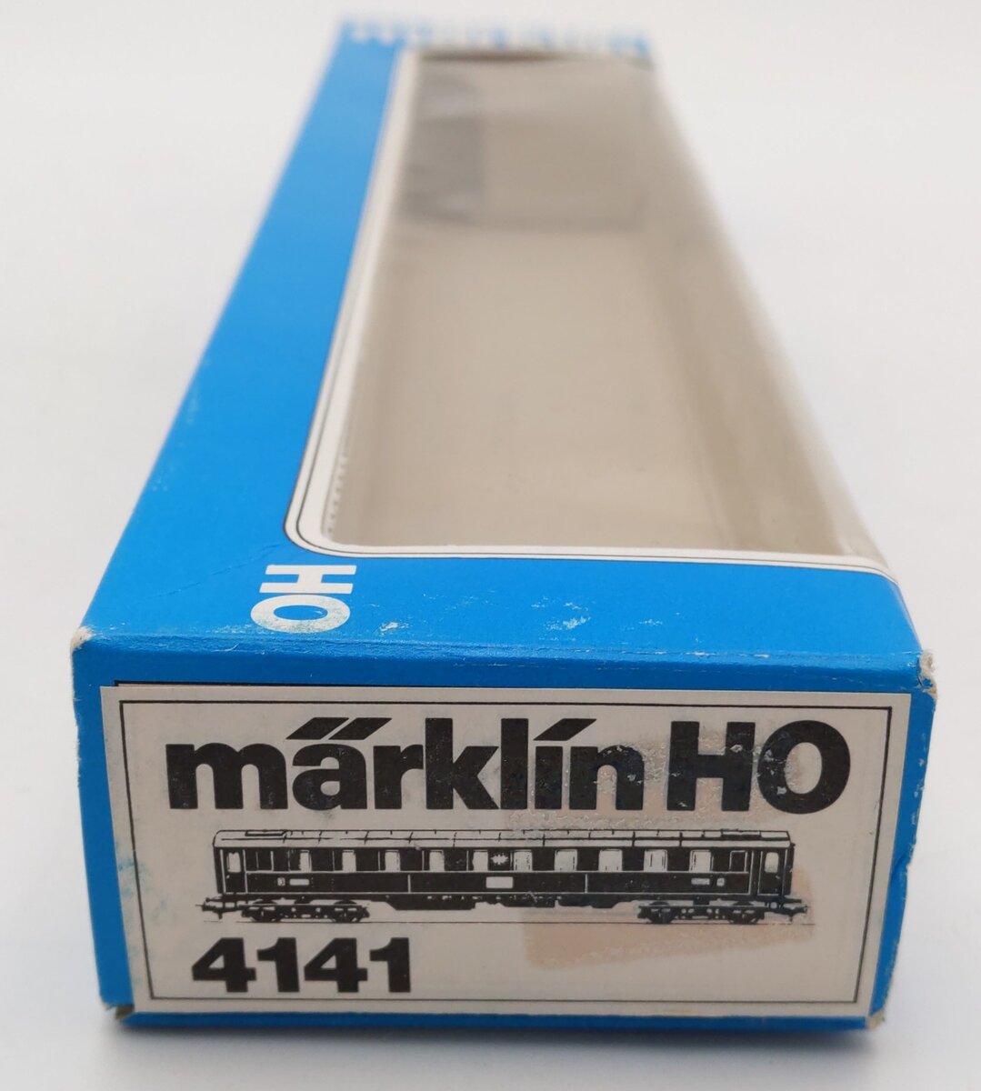 Marklin 4141 HO Scale Dresden 3rd Class Green Passenger Car #16408 EX/Box