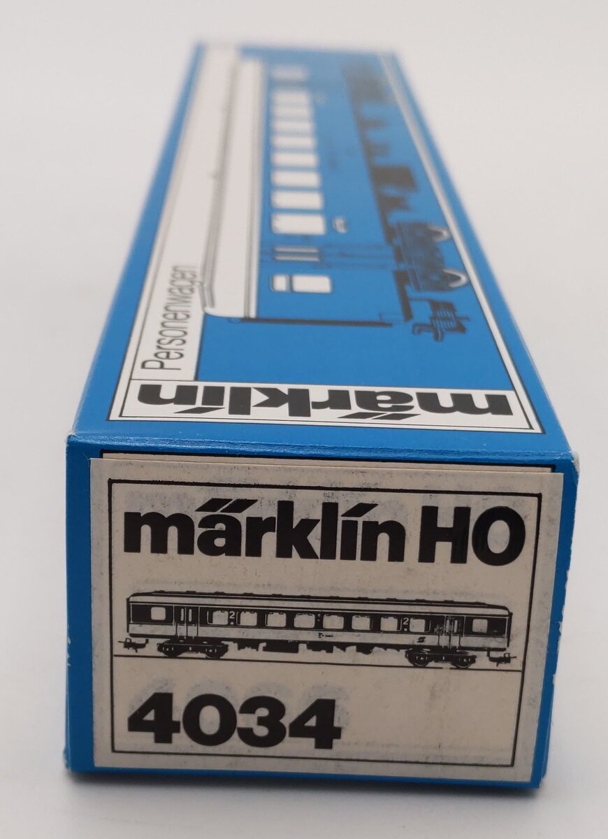 Marklin 4034 HO Scale SBB CFF Passenger Car EX/Box