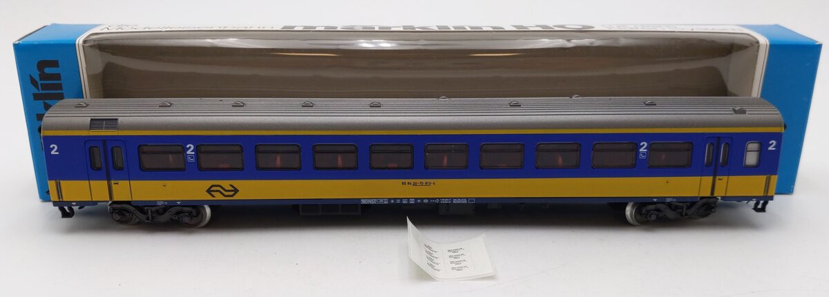 Marklin 4165 HO Scale 2nd Class Intercity Passenger Car #50 84 20-70-813-5 EX/Box
