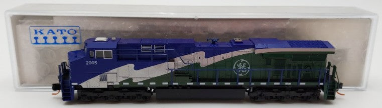 Kato 176-8911 N Scale GE Demonstrator GS ES44AC 'GEVO' Diesel Loco #2005 w DCC EX/Box
