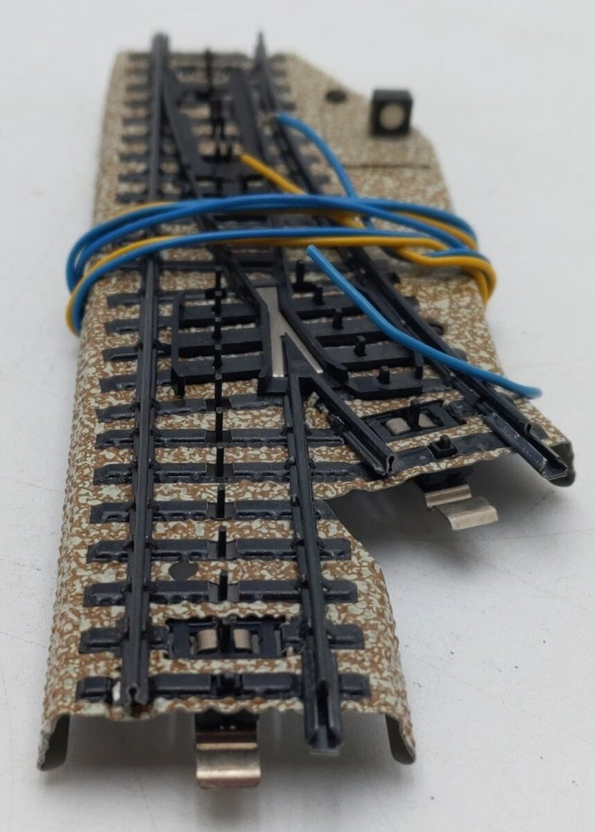 Marklin 5138 HO 22° Left Hand Solenoid-Operated Switch Turnout EX