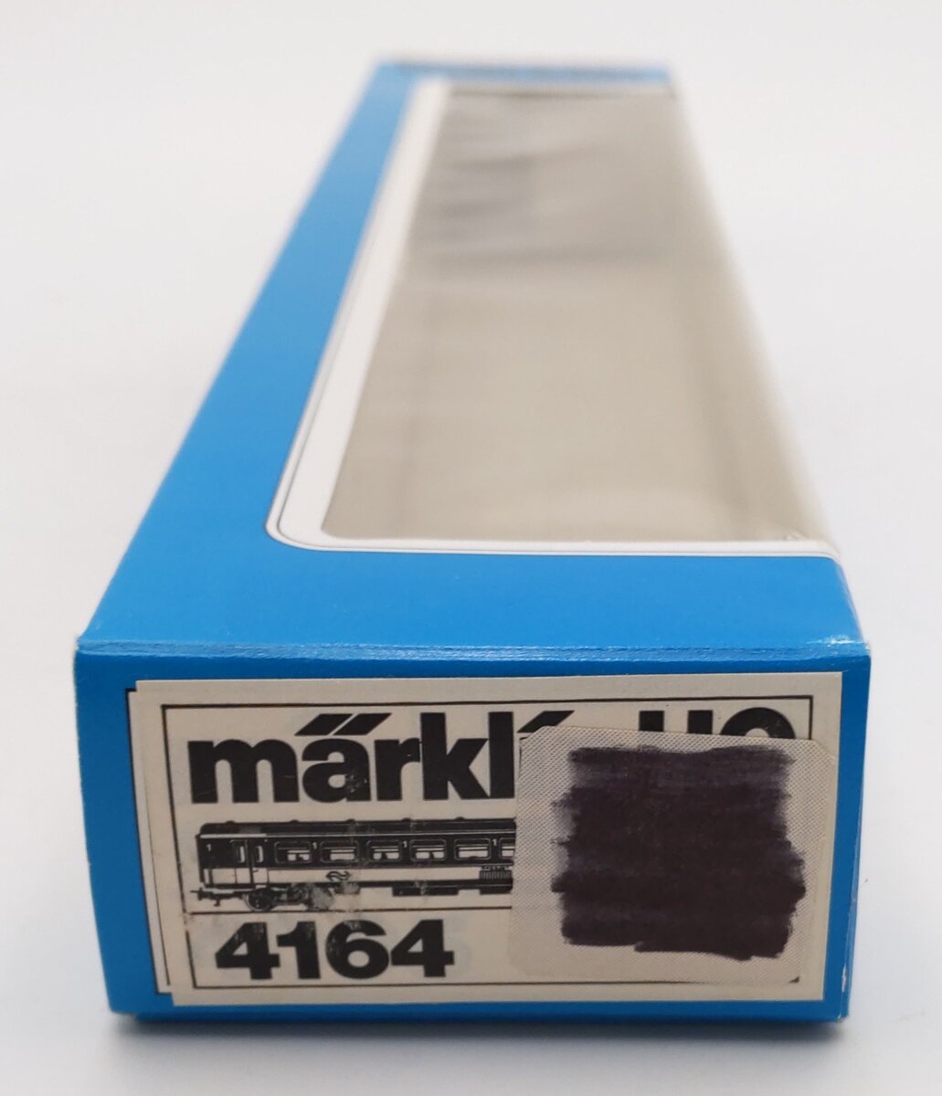 Marklin 4164 HO 1nd Class Intercity Passenger Car W/ Interior #50 84 10-70 672-7 VG/Box