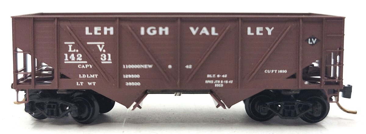 Micro-Trains 05700030 N Lehigh Valley 33' Twin Bay Composite Side Hopper #14231 LN/Box