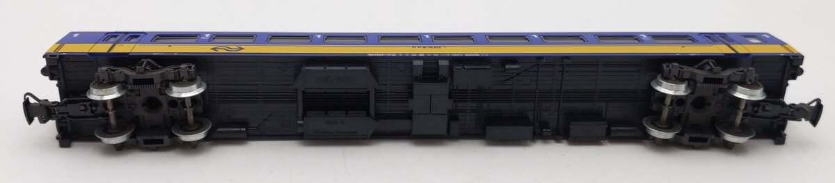 Marklin 4164 HO 1nd Class Intercity Passenger Car W/ Interior #50 84 10-70 672-7 EX/Box