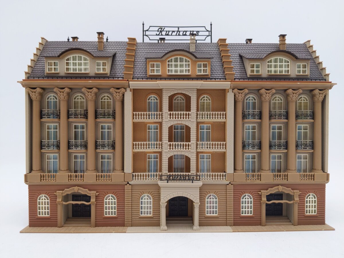 Vollmer 3776 HO Kurhaus Hotel Building Kit (Assembled) EX