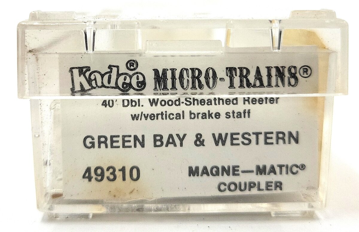 Micro-Trains 04900310 N Green Bay & Western 40' Double Sheathed Reefer #9243 EX/Box