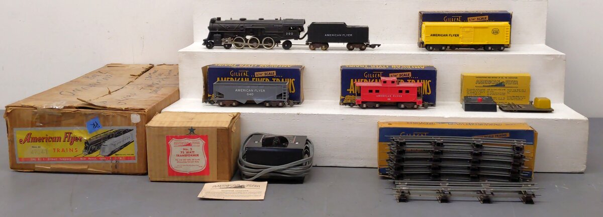 American Flyer 4904T Vintage S Pacific Freight Train, 290, 638, 639, 640/Box