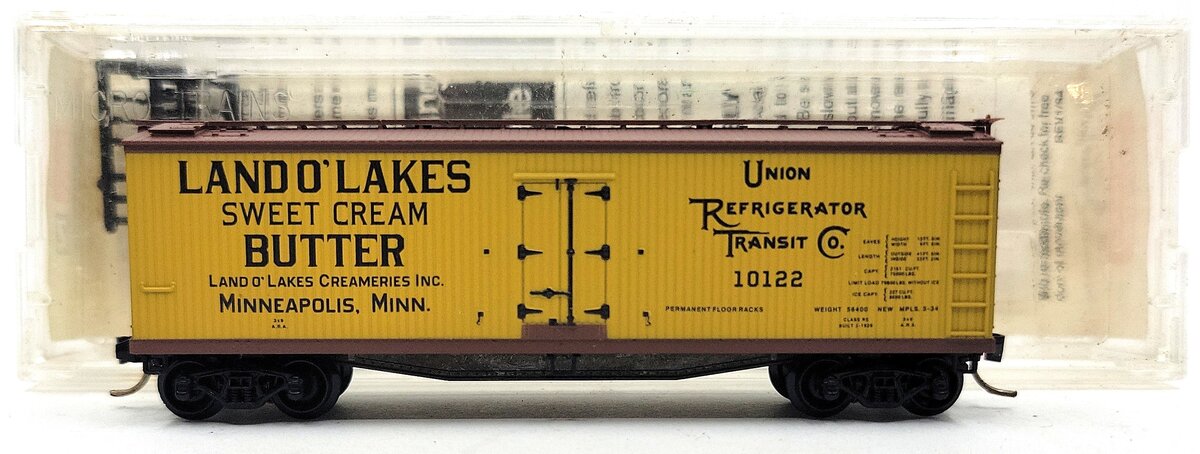 Micro-Trains 04900460 N Land O' Lakes 40' Double Sheathed Wood Reefer #10122 EX/Box