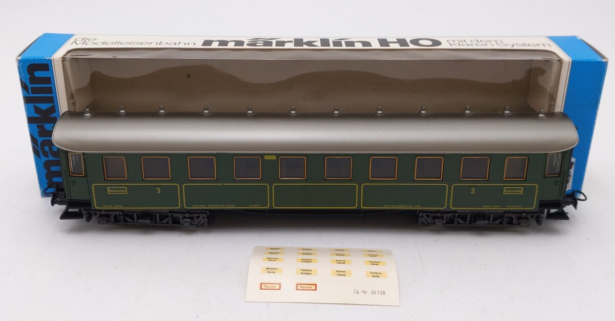 Marklin 4135 HO Scale Nichtroucher 3rd Class Passenger Car EX/Box