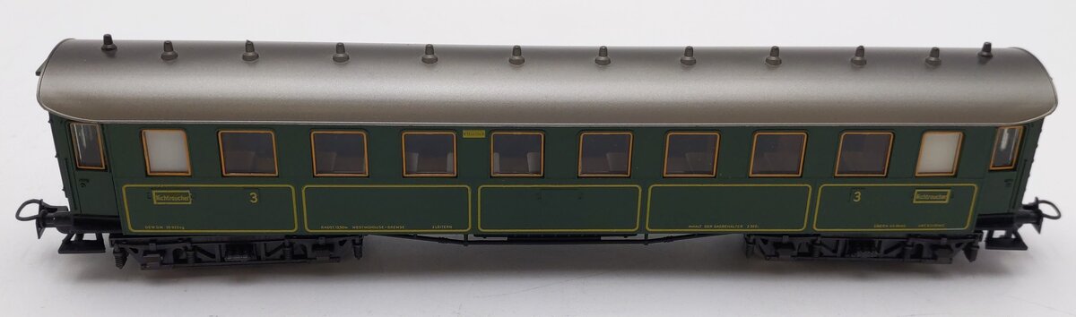 Marklin 4135 HO Scale Nichtroucher 3rd Class Passenger Car EX/Box